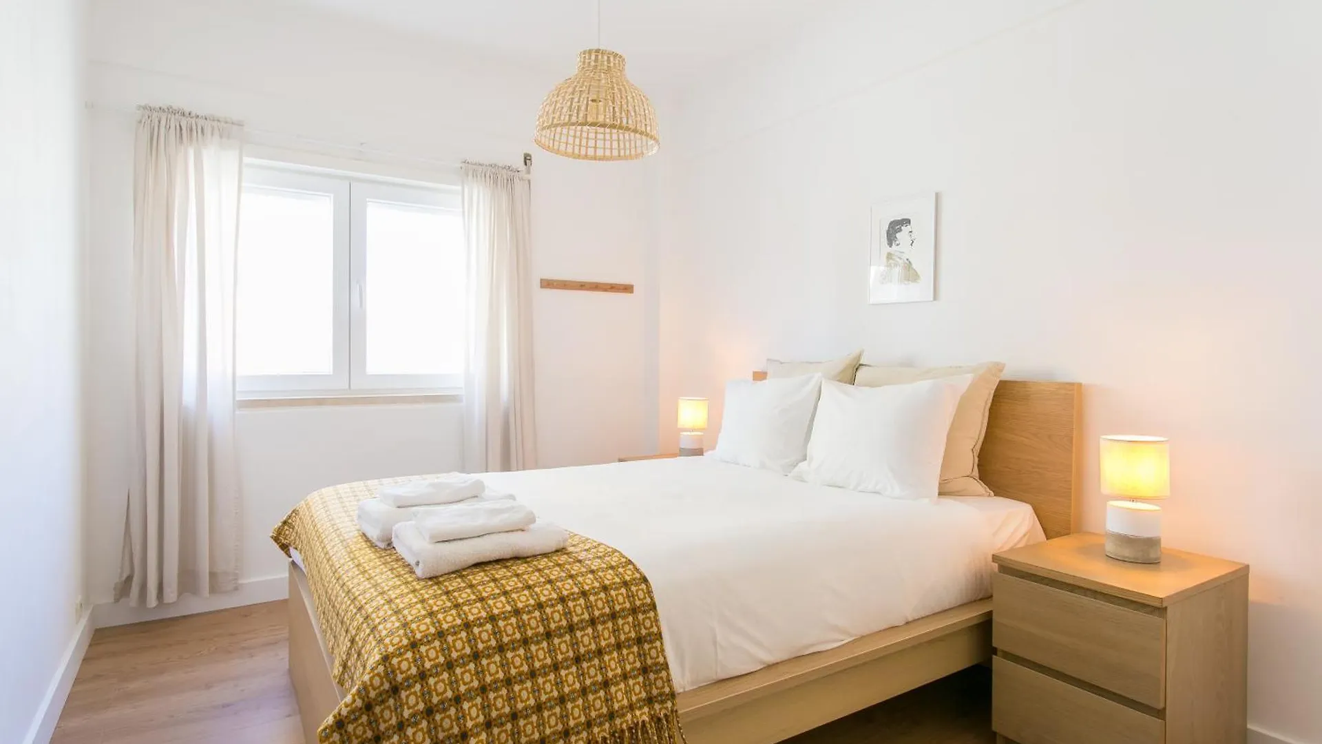Apartamento Central E Confortavel Junto Ao Bairro Da Graca Lisbon
